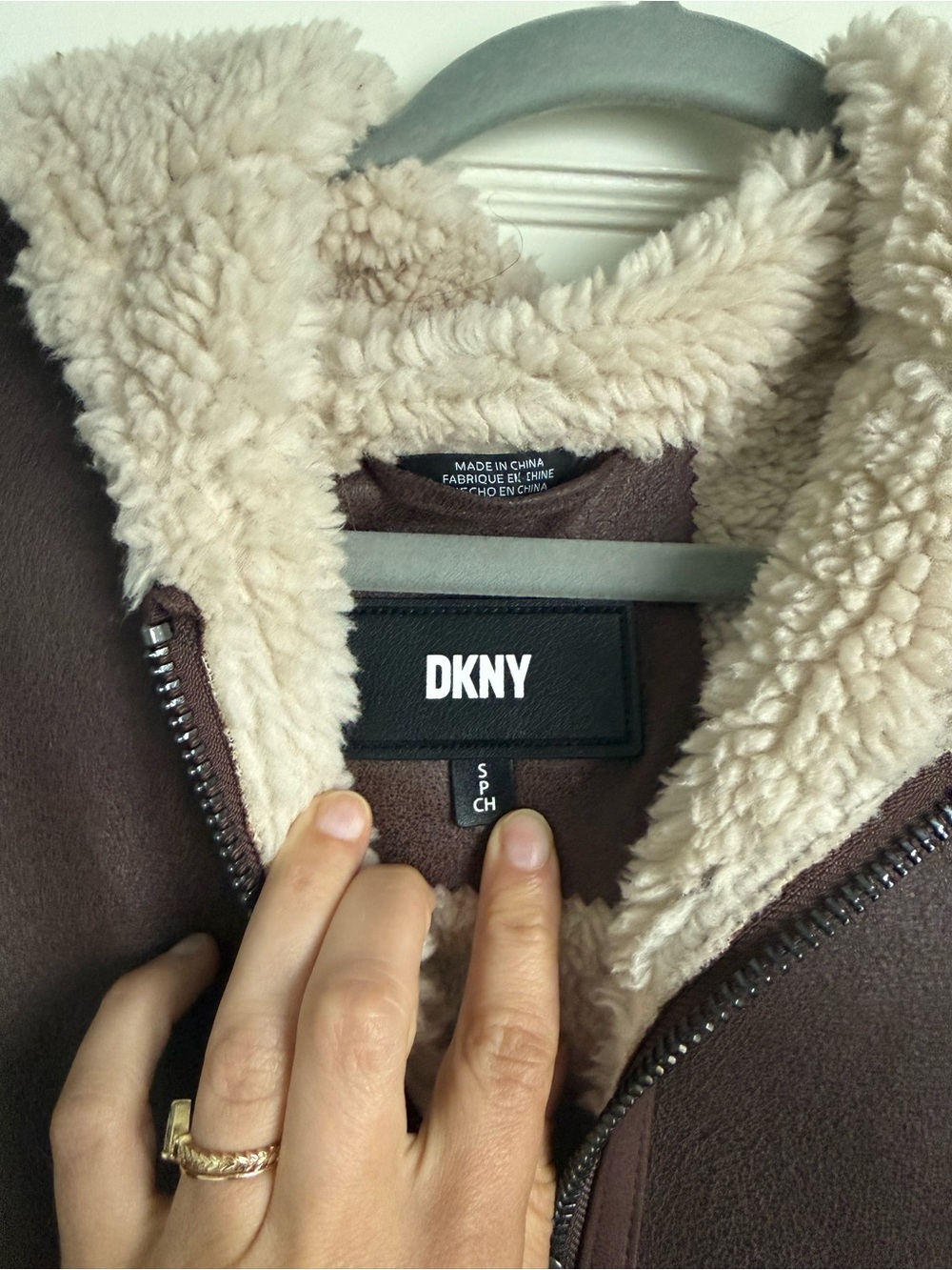 DKNY Faux Suede Sherling Front Zip Mid Length Coat size Small - Picture 10 of 13